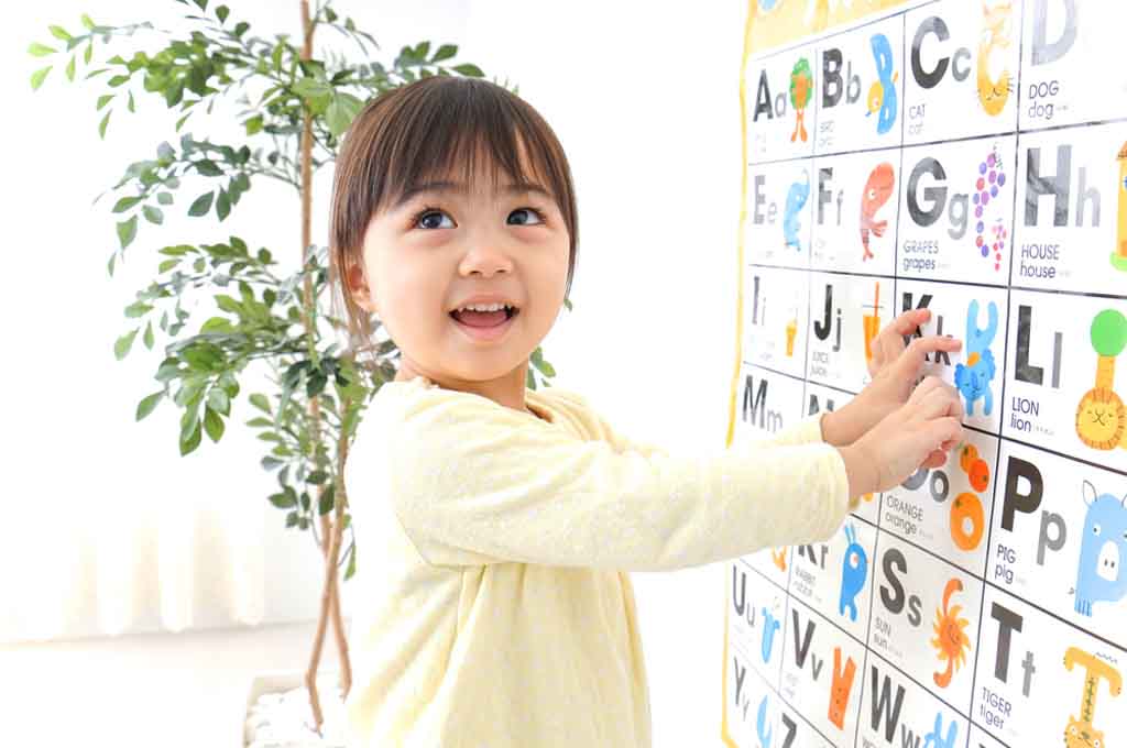 preschooler develop literacy the rightway