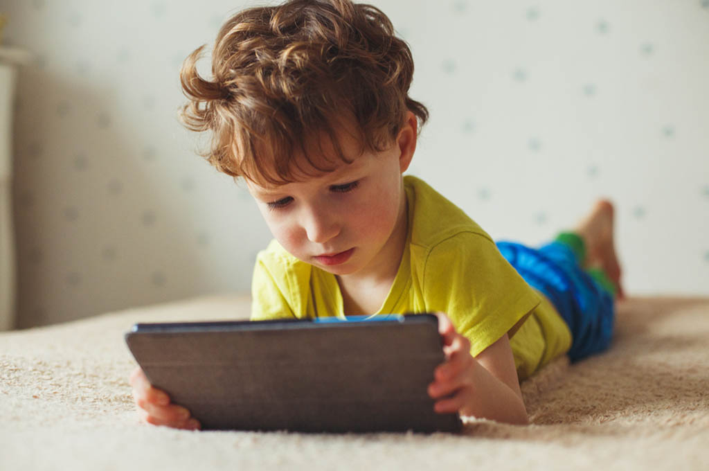 the dangers of excessive screen time for preschool learners